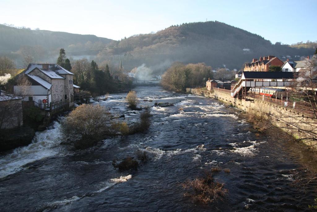 Llangollen Hostel Buitenkant foto